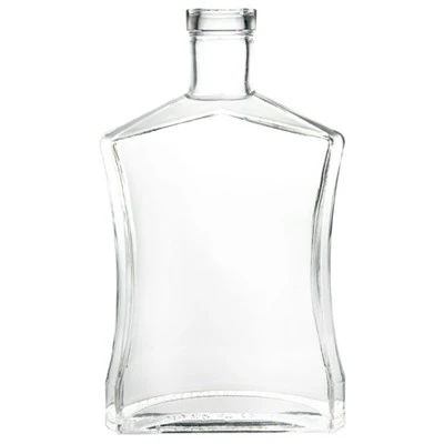 Firkantet whiskyflaske